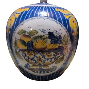 Antique Famille Rose China Export Ginger Jar Fruit Decoration Collectable Unique